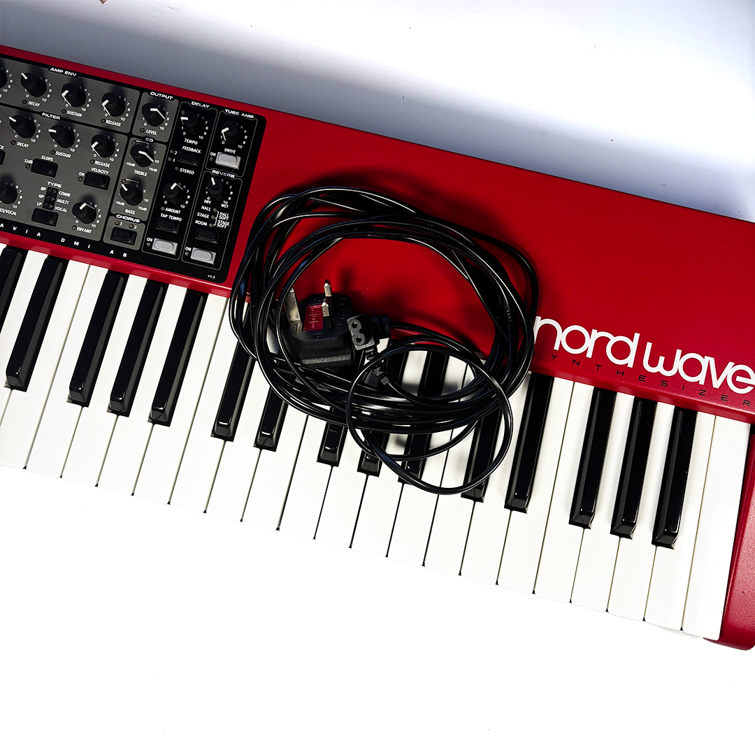nord wave accessories view - excellent condition