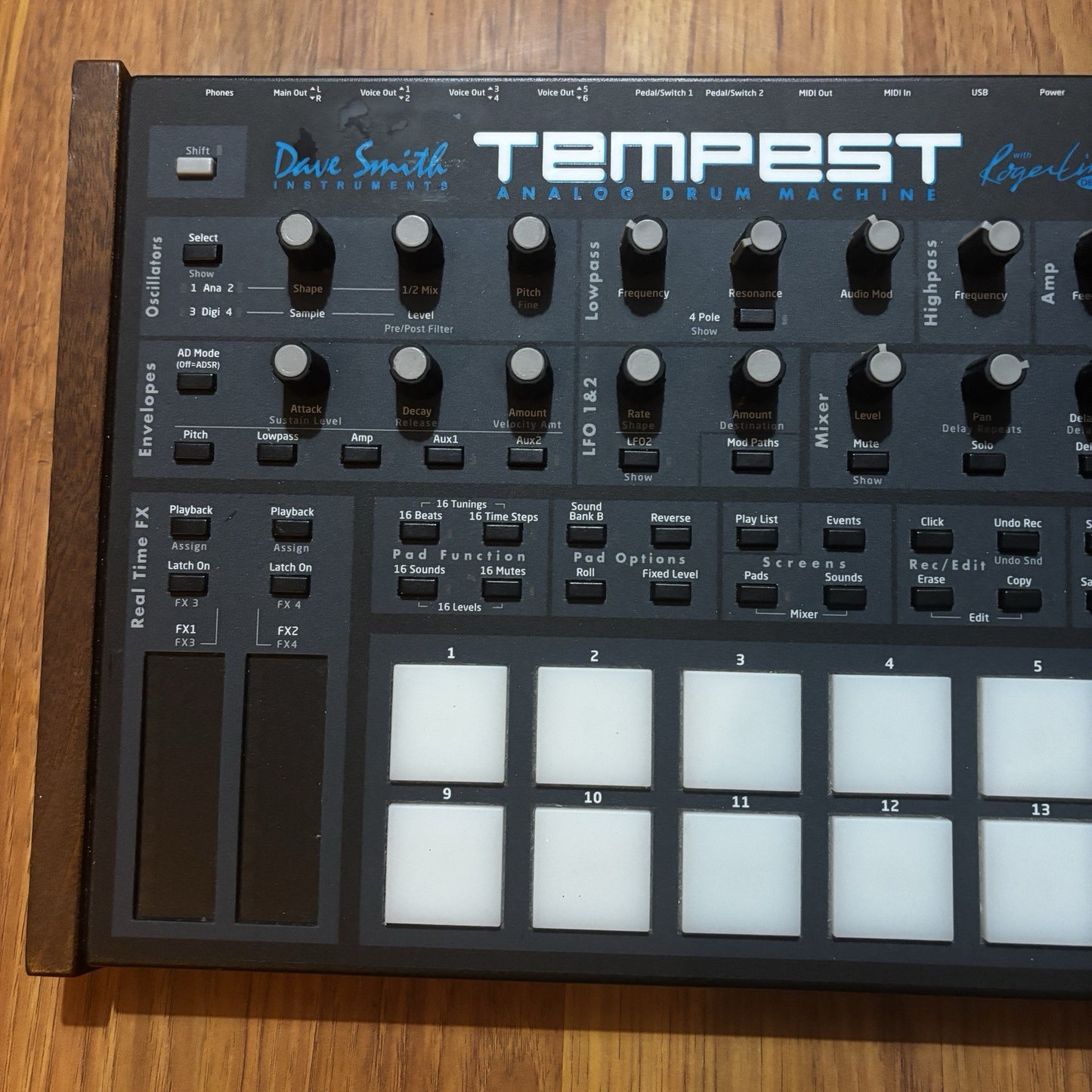 Dave Smith Instrument Tempest Analog Drum Machine