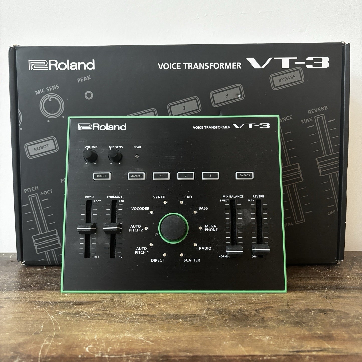 Roland VT-3 Voice Transformer with Lo-Fi Effects