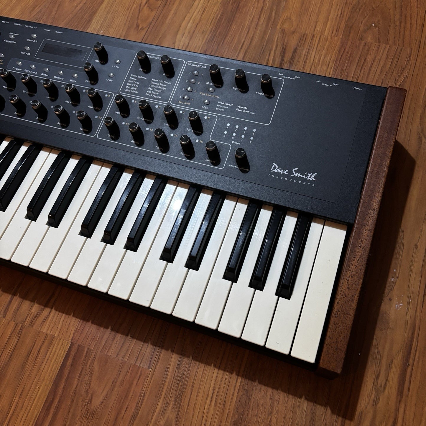 Dave Smith Instruments Prophet '08 PE Keyboard Synthesizer - Second Hand