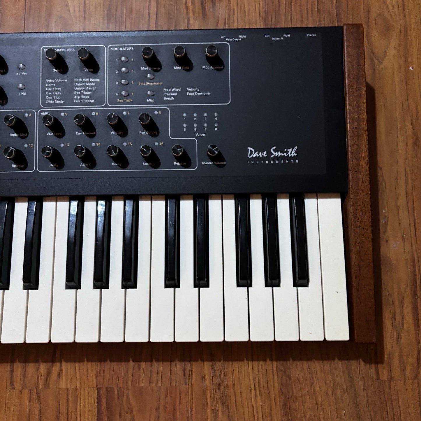 Dave Smith Instruments Prophet '08 PE Keyboard Synthesizer - Second Hand