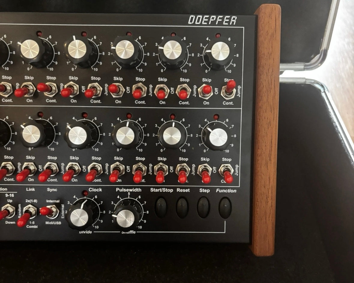 Doepfer Dark Time Analog Sequencer - Includes Hard Case - Second Hand
