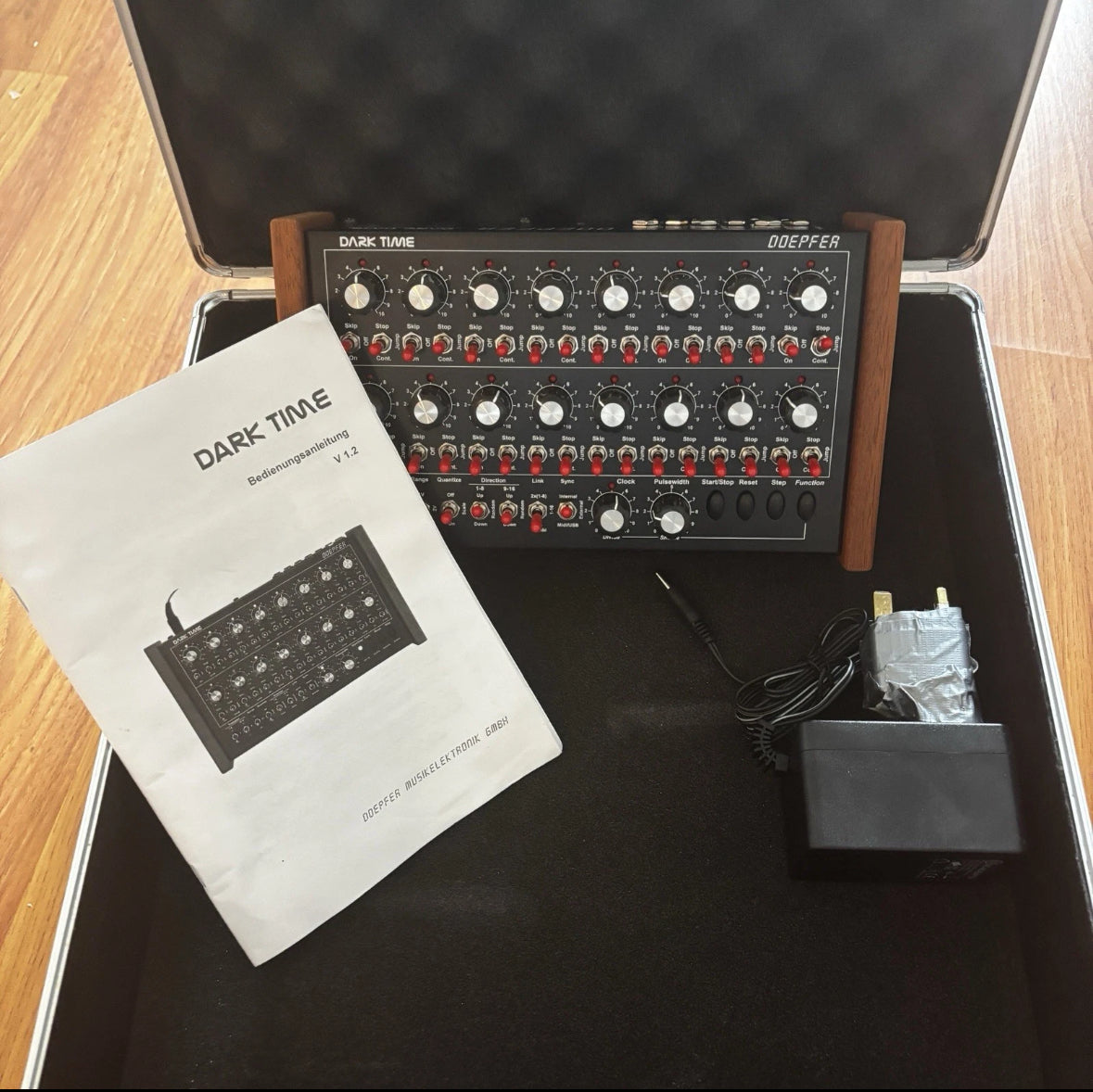 Doepfer Dark Time Analog Sequencer - Includes Hard Case - Second Hand