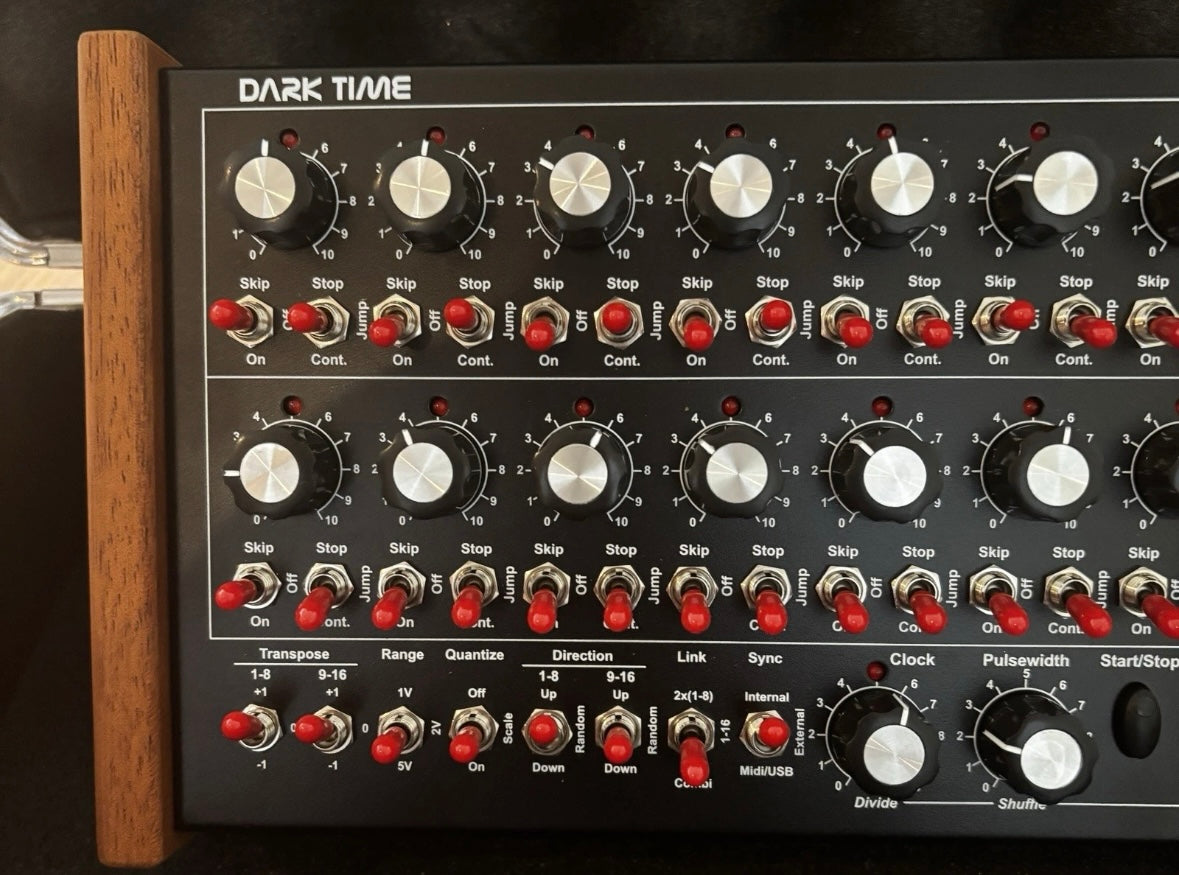 Doepfer Dark Time Analog Sequencer - Includes Hard Case - Second Hand