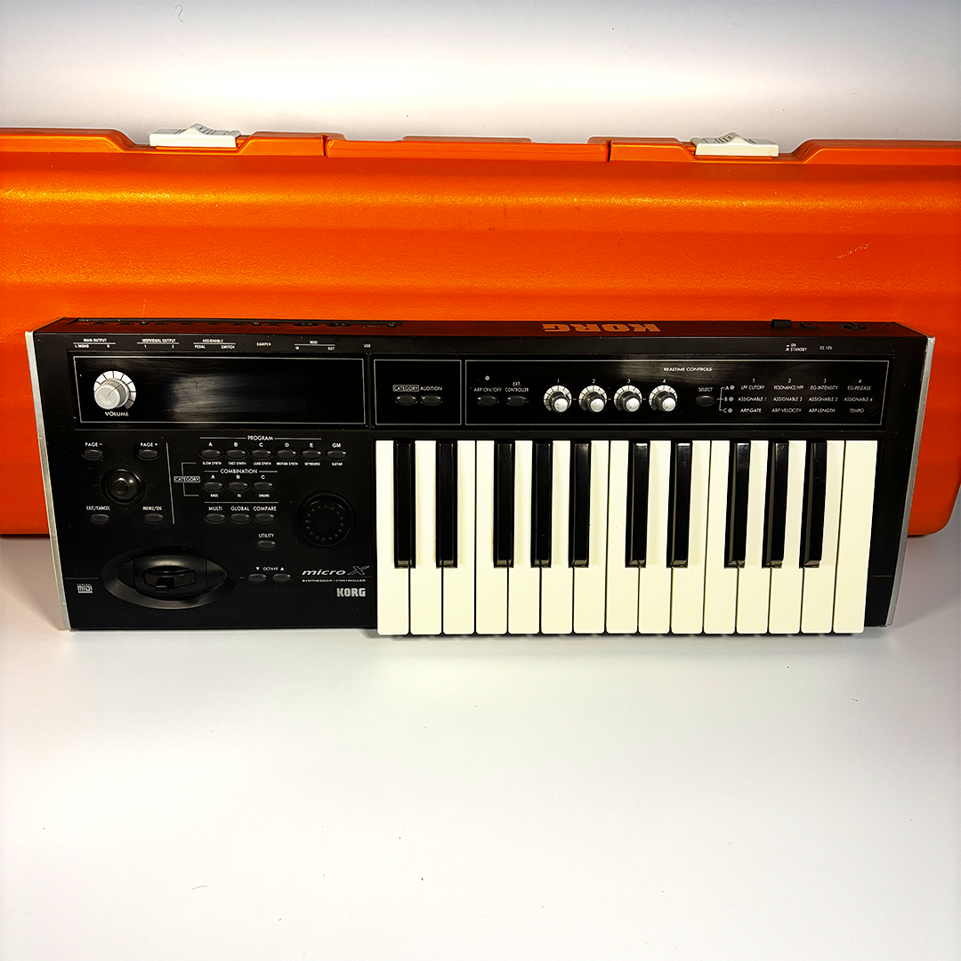 Korg micro x - Excellent condition